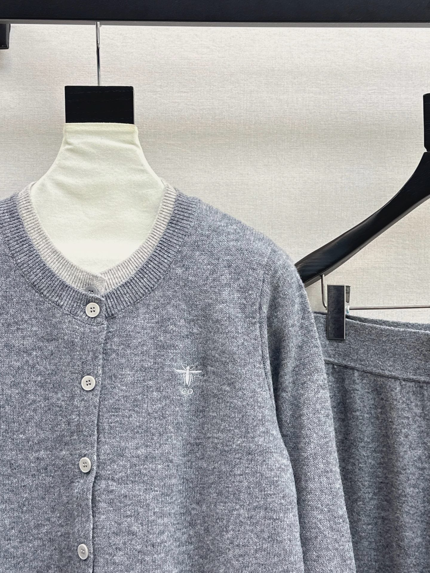 CD 25fw knitted suit