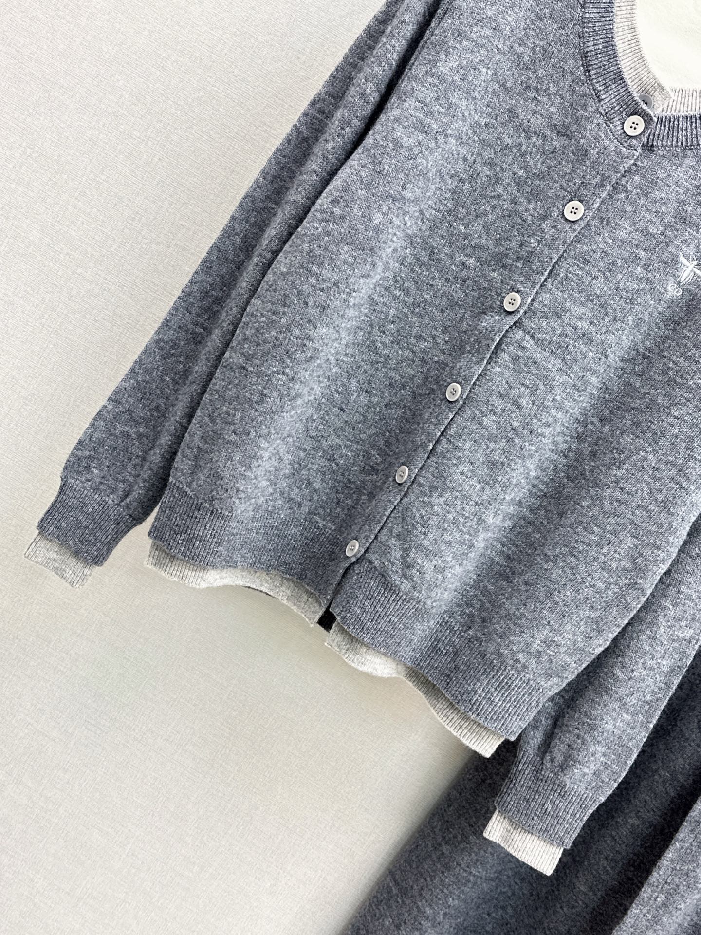 CD 25fw knitted suit