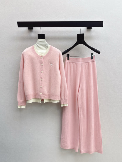 CD 25fw knitted suit