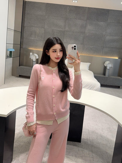 CD 25fw knitted suit