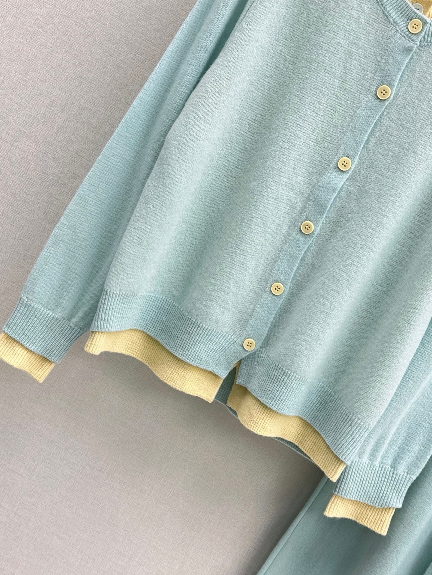 CD 25fw knitted suit