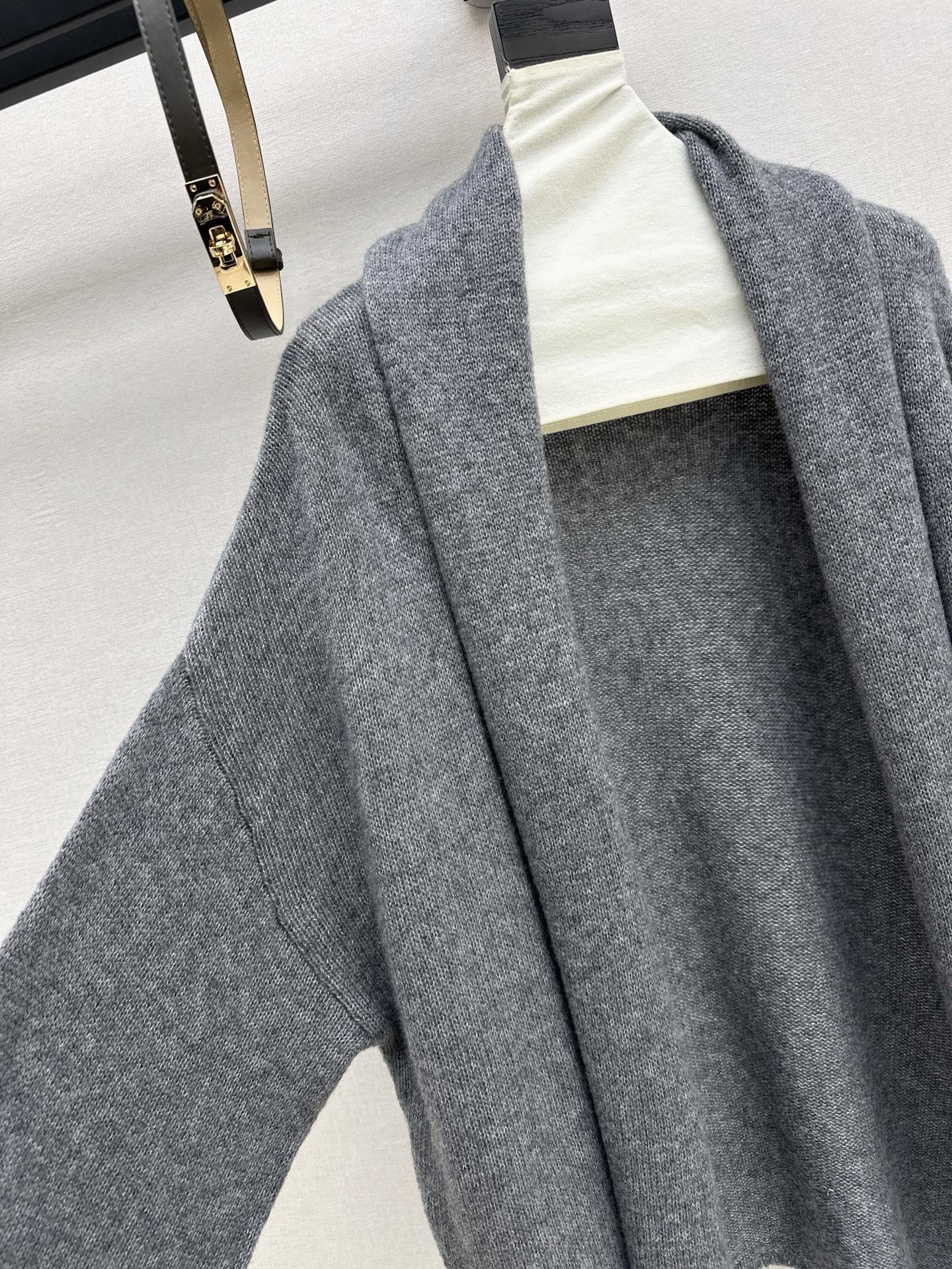 Herm 25fw wool cardigan