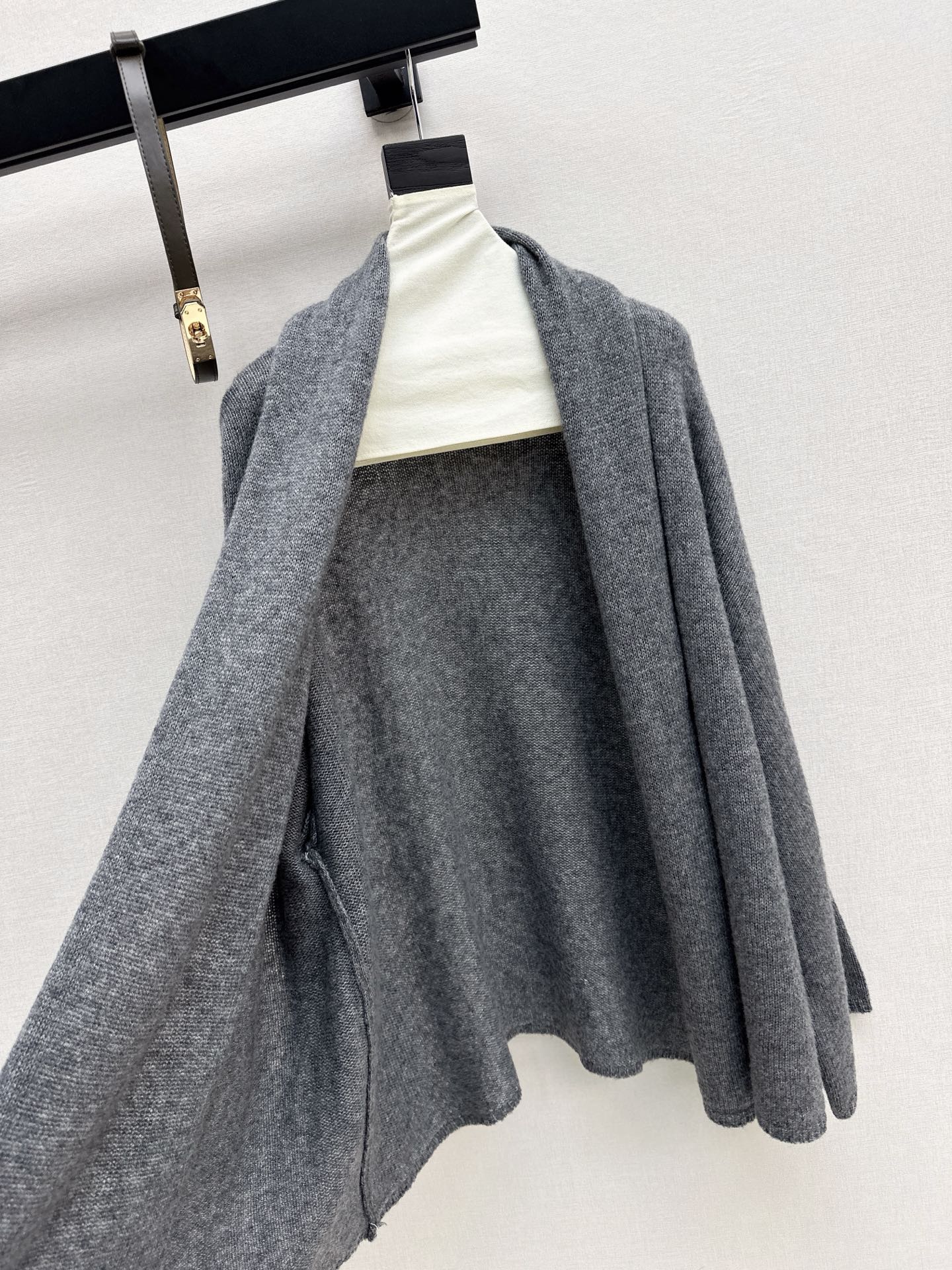 Herm 25fw wool cardigan