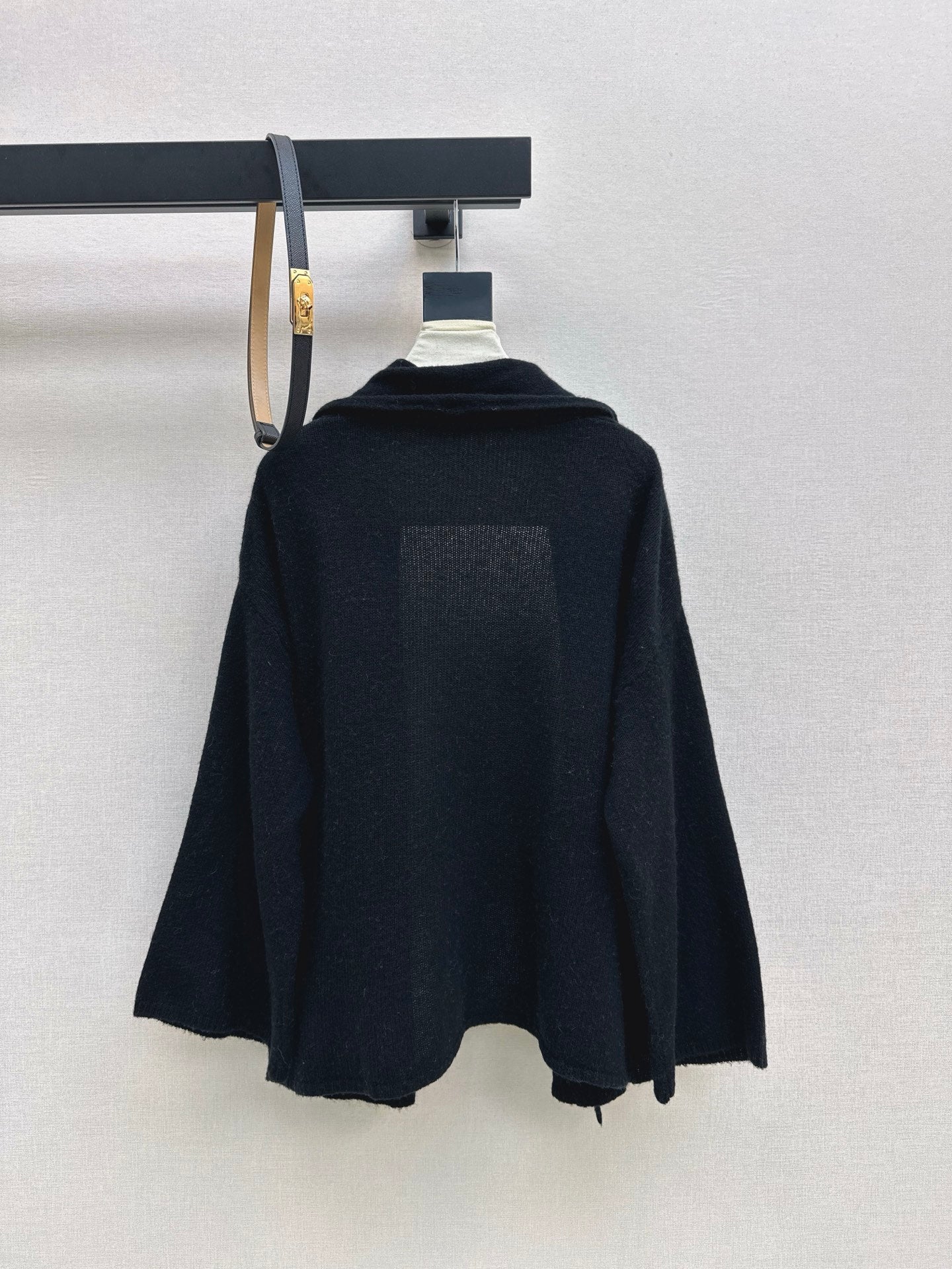 Herm 25fw wool cardigan