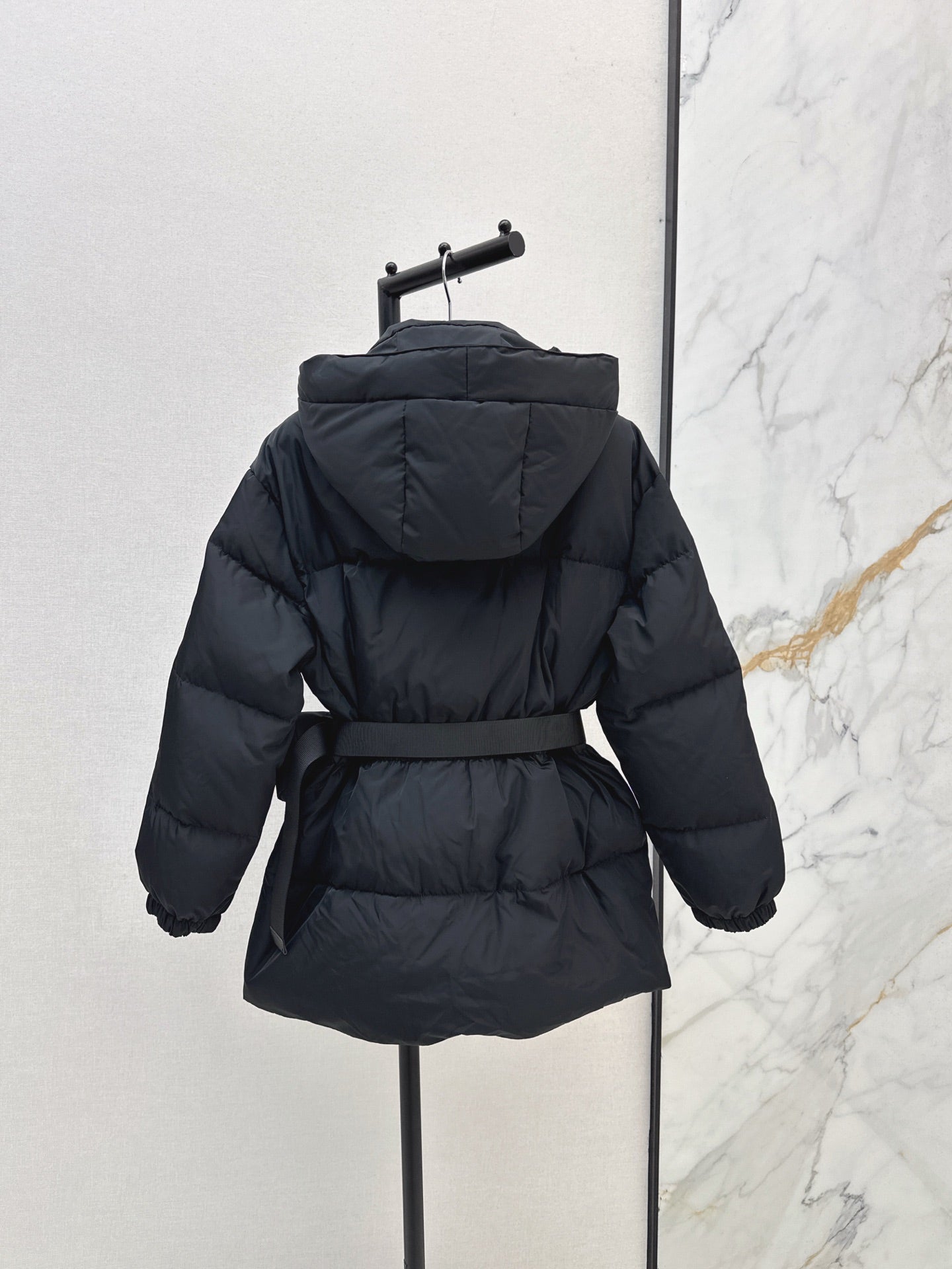 Pra 25fw down jacket