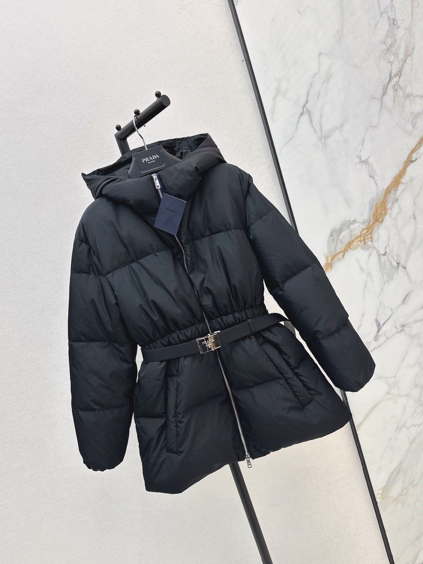 Pra 25fw down jacket