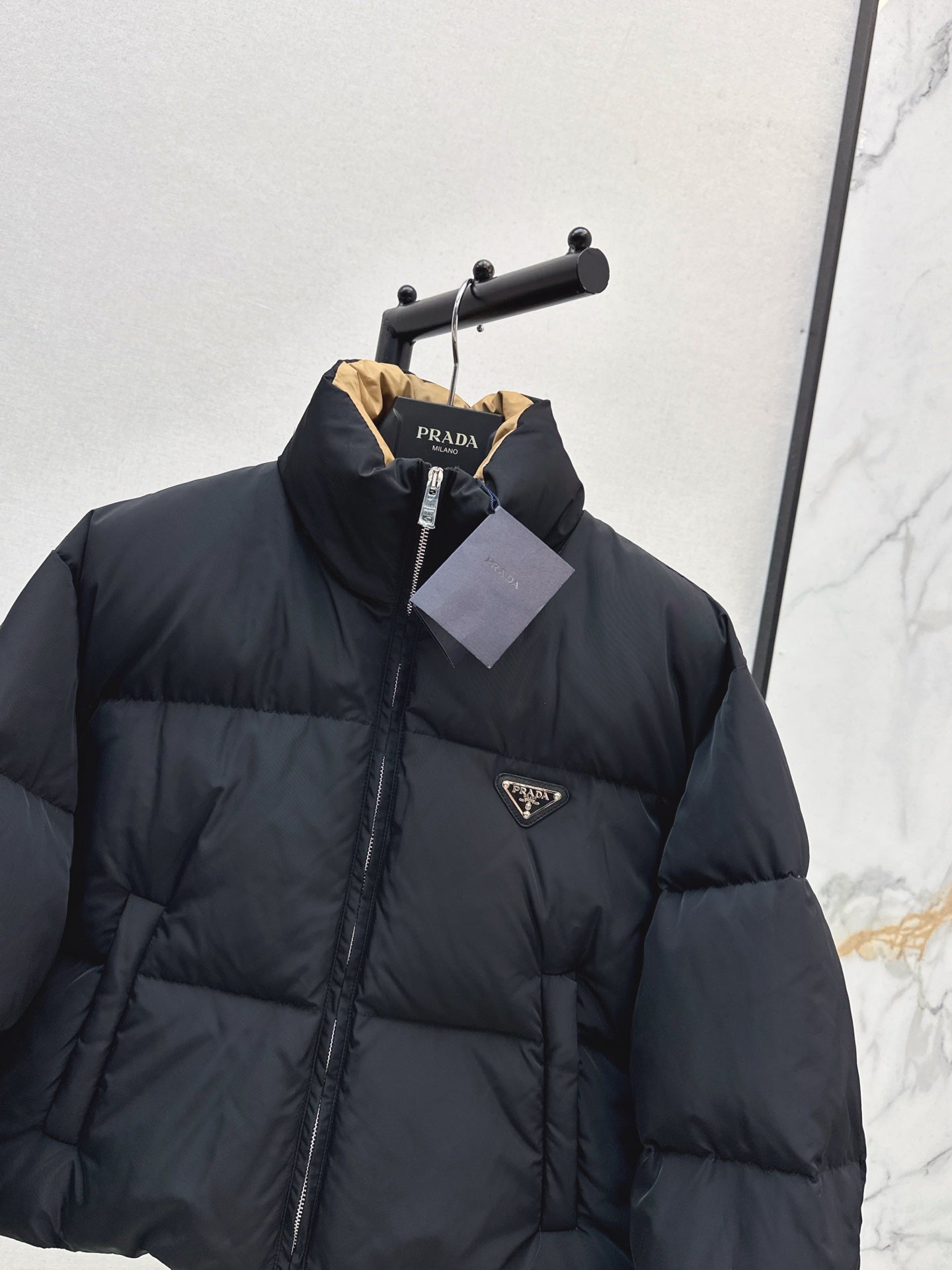 Pra 25fw down jacket