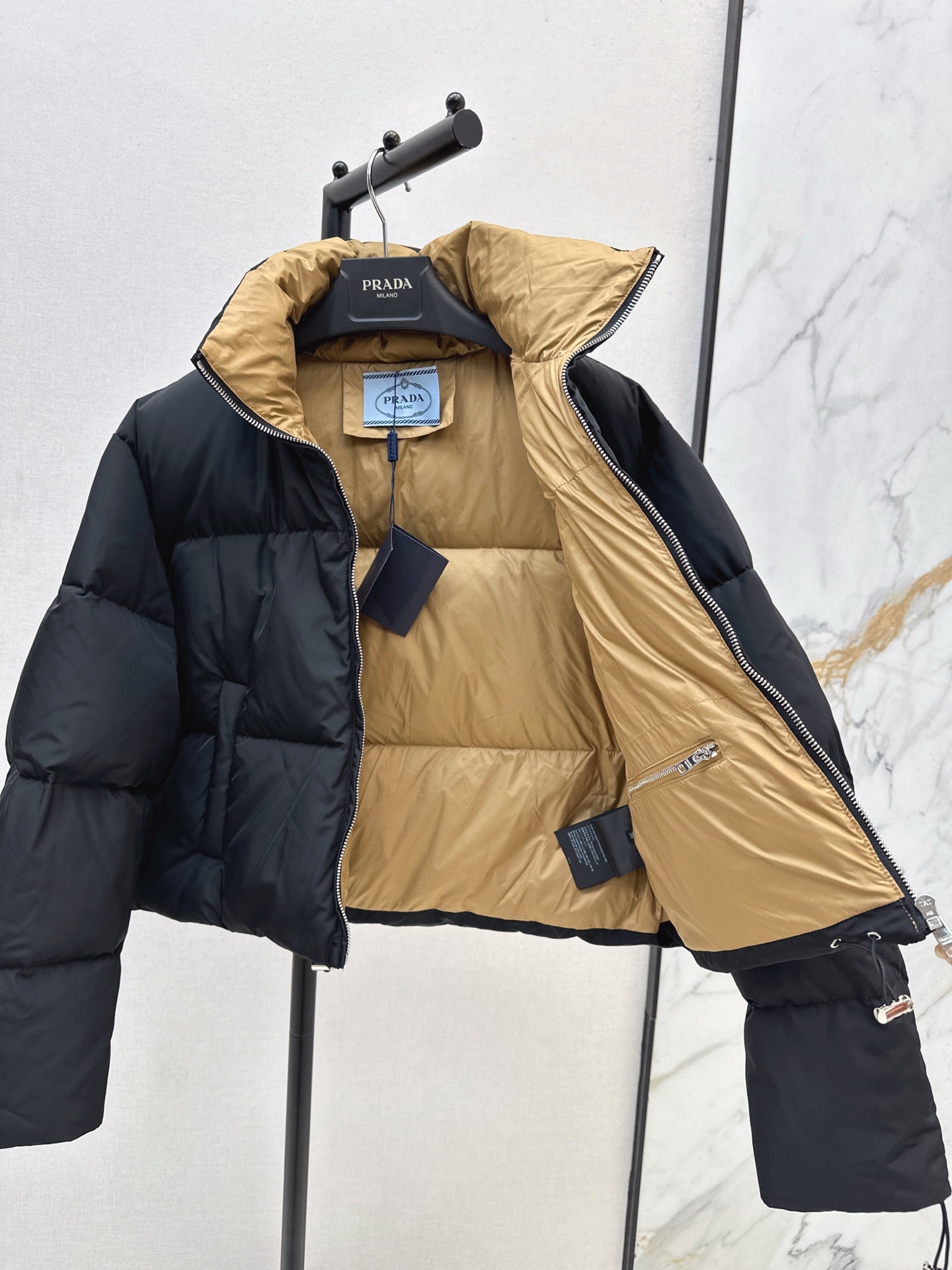 Pra 25fw down jacket