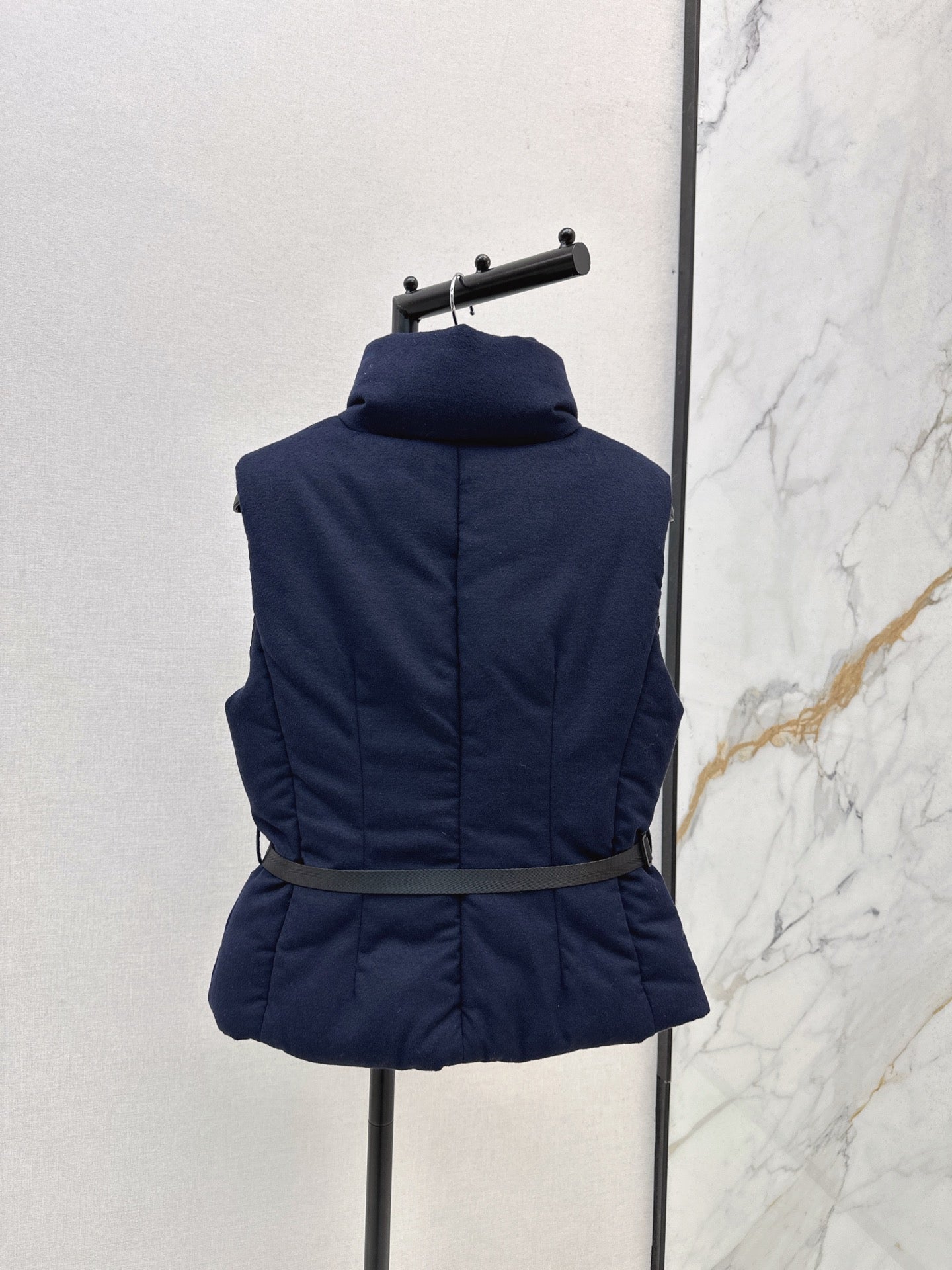 Pra 25fw down vest