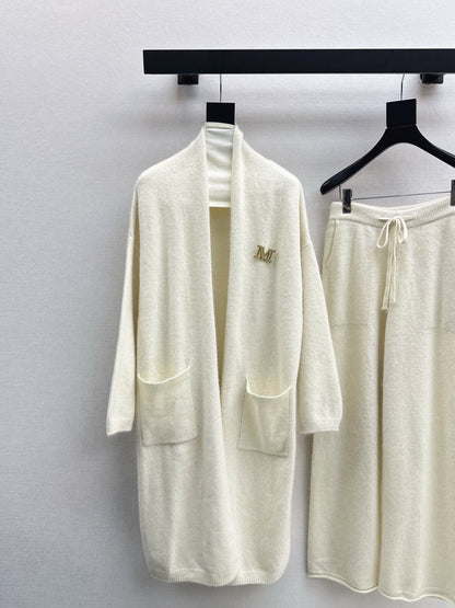 Max 25fw wool suit