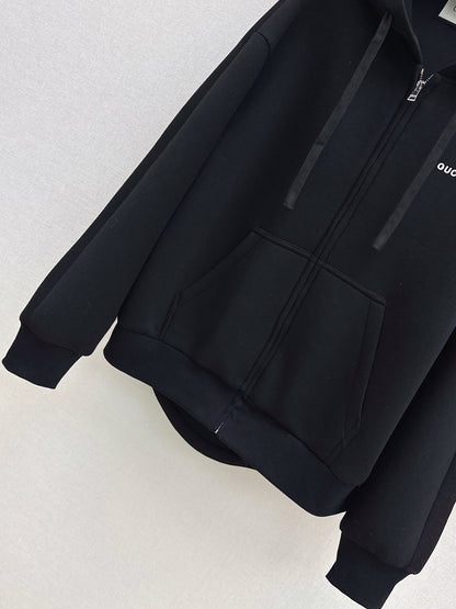 Gucc 25fw tracksuit