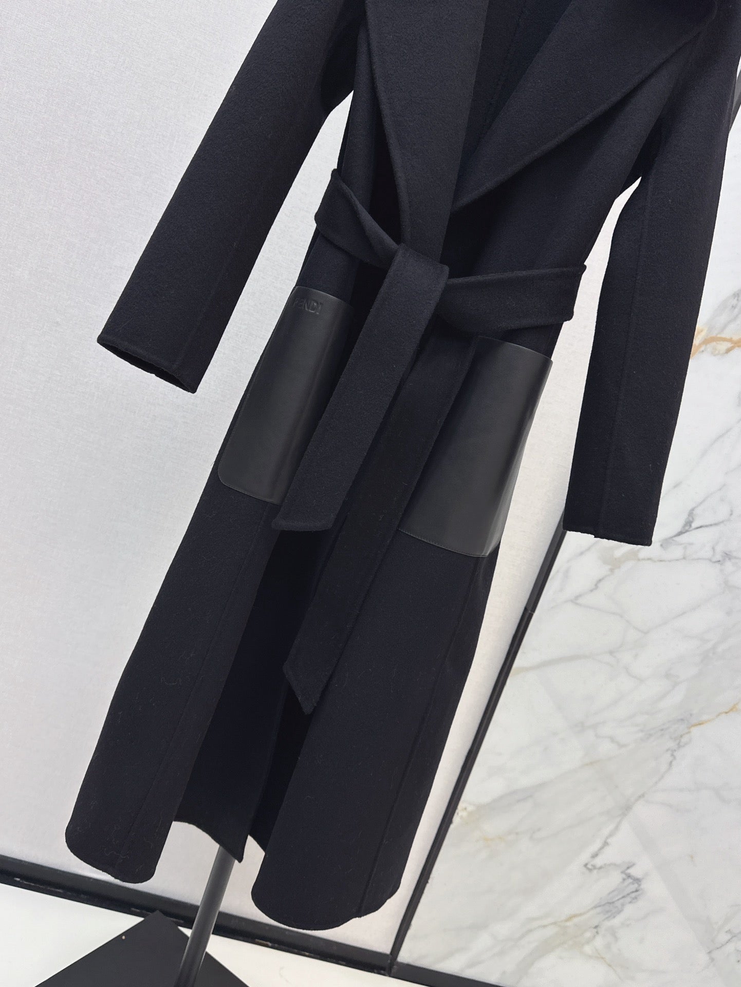 Fend 25fw cashmere jacket