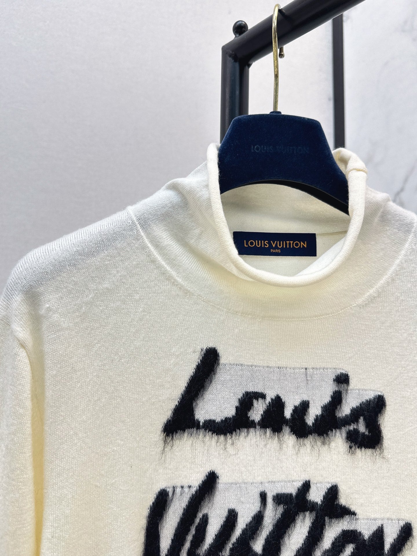 Loui 25fw knitted shirt
