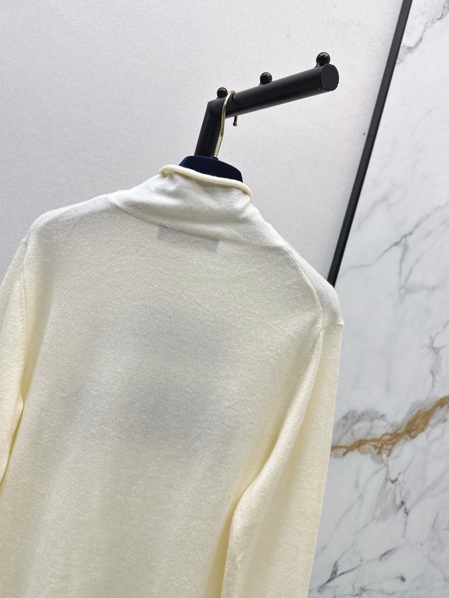 Loui 25fw knitted shirt