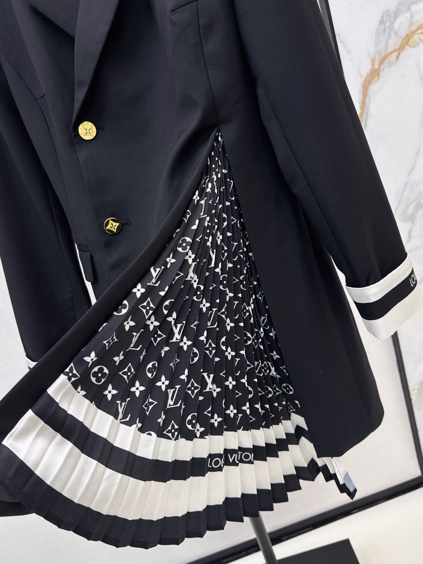 Loui 25fw dress