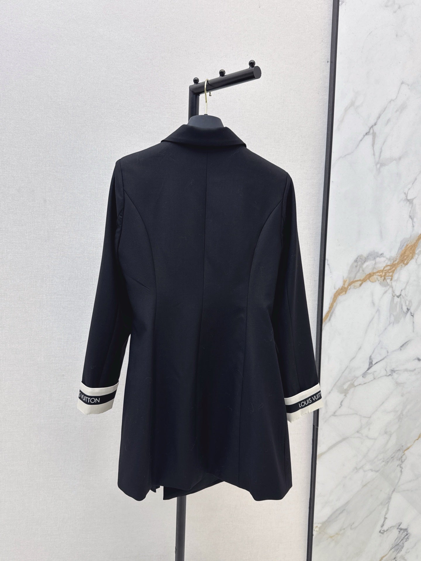 Loui 25fw dress