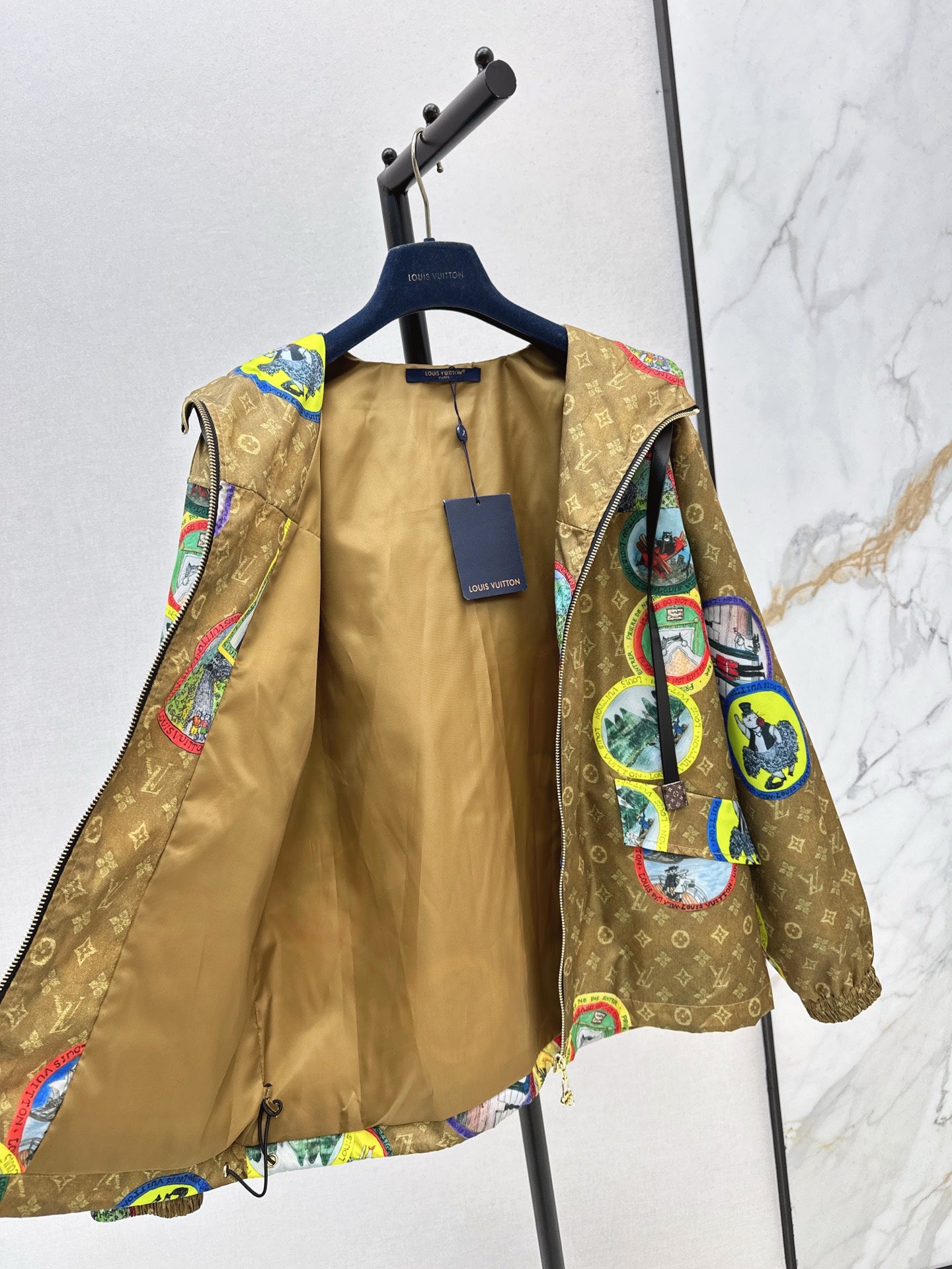 Loui 25fw jacket