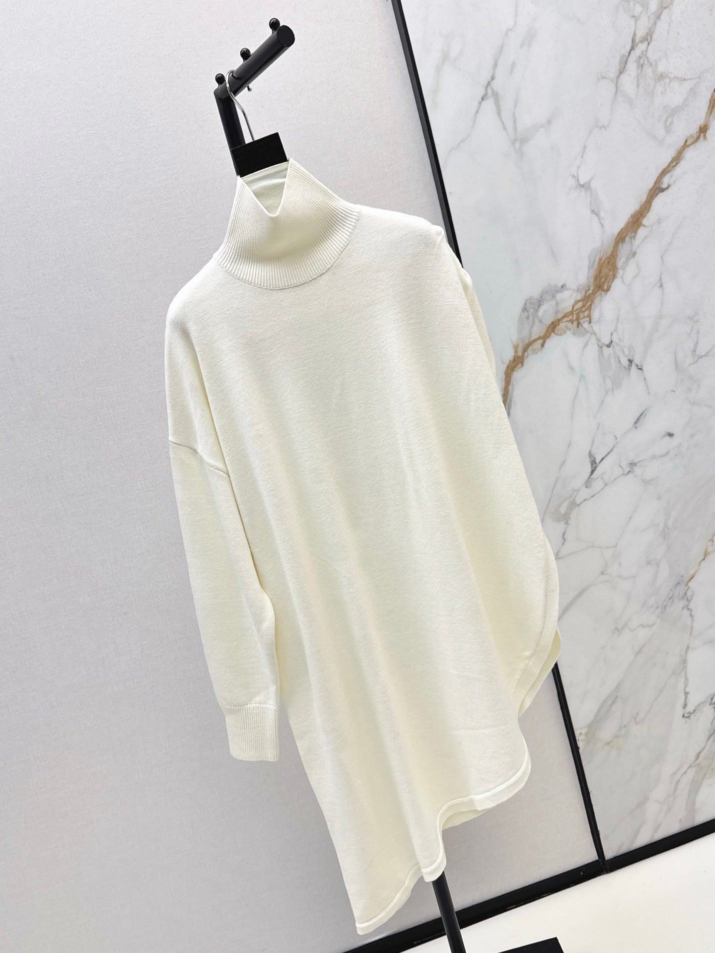 Ala 25fw wool sweater