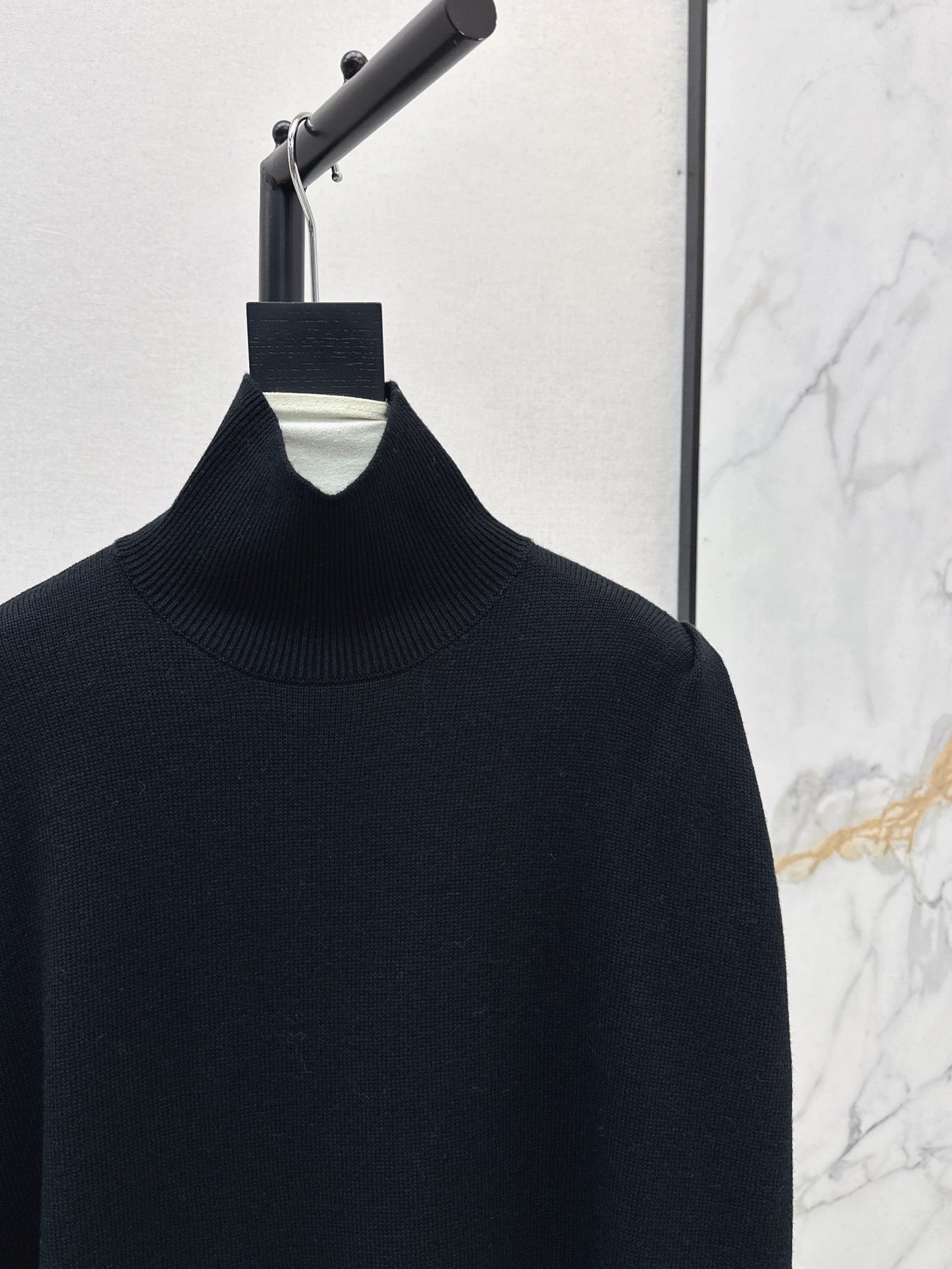 Ala 25fw wool sweater