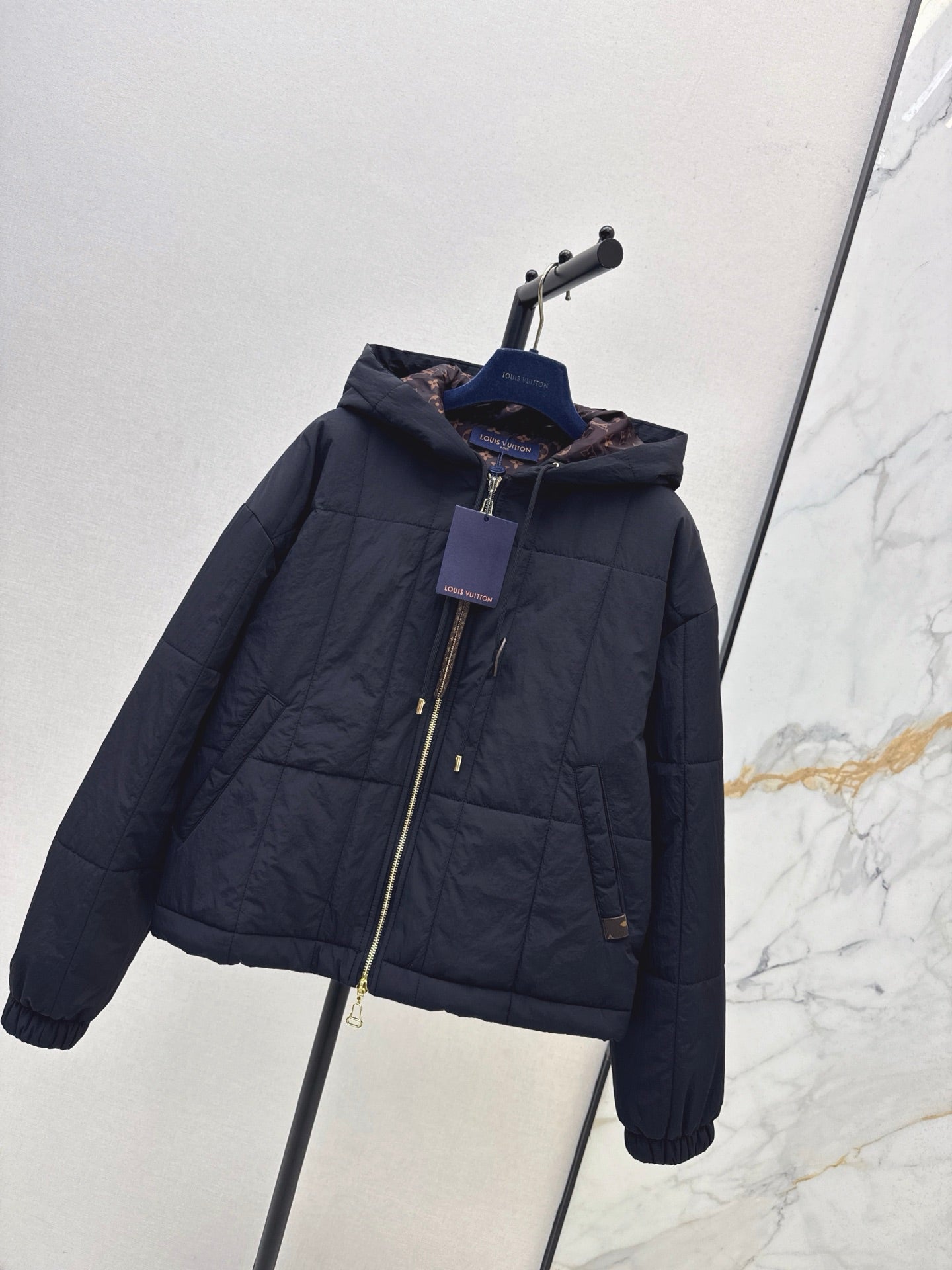 Loui 25fw padded jacket