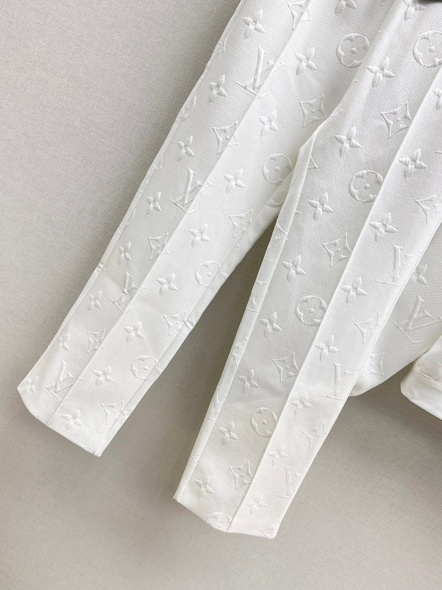 Loui 25fw pants