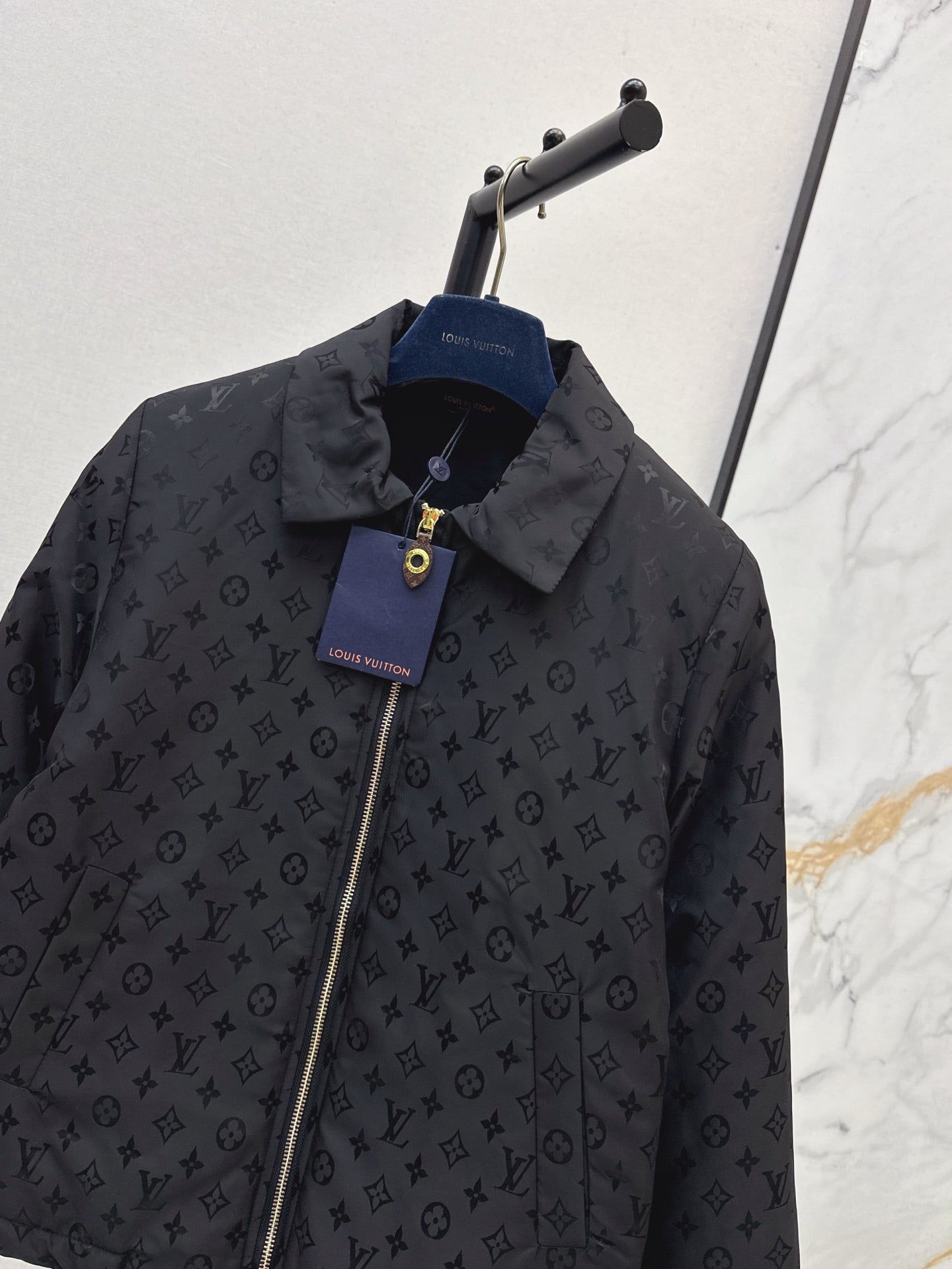 Loui 25fw padded jacket