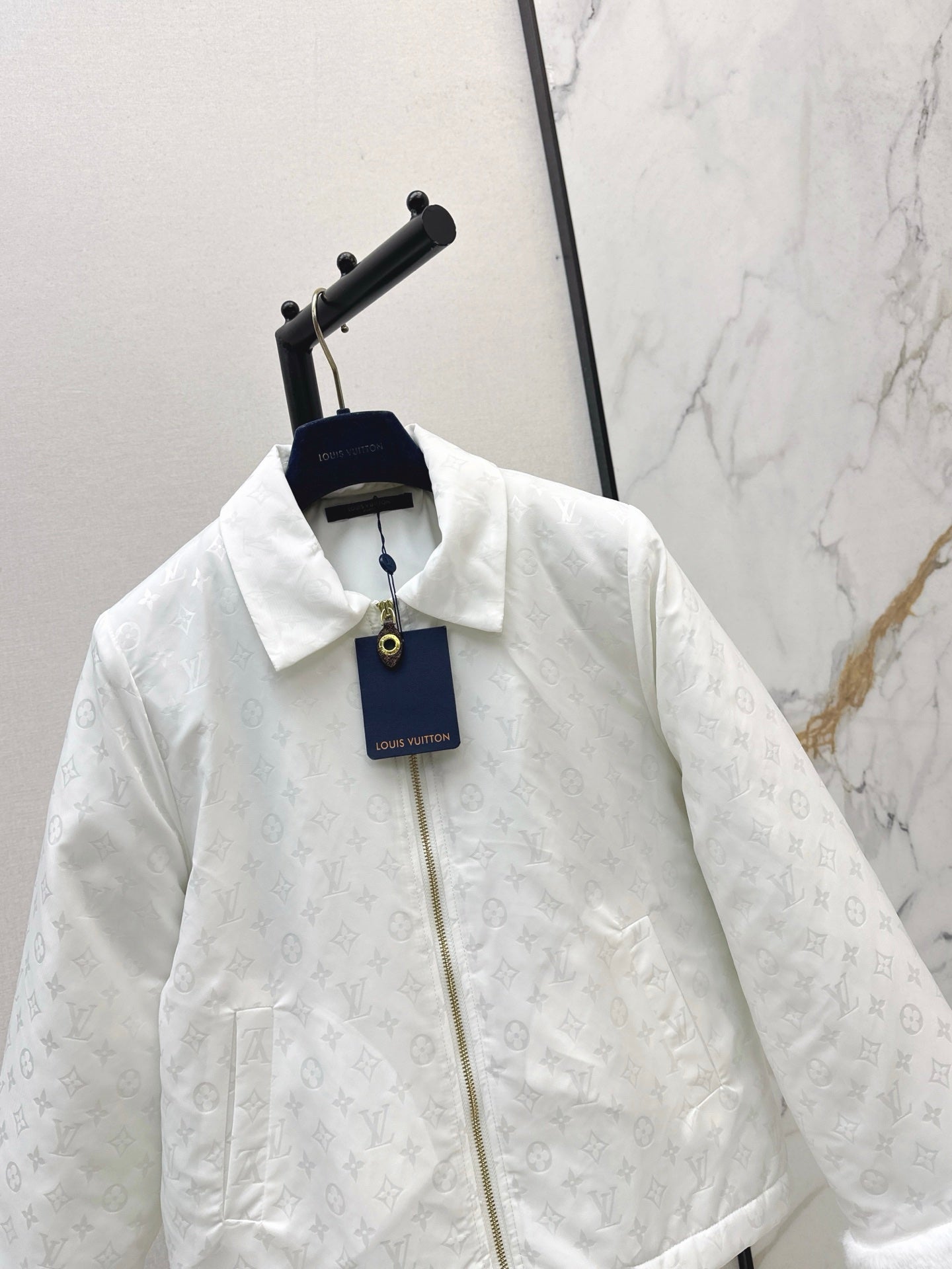 Loui 25fw padded jacket