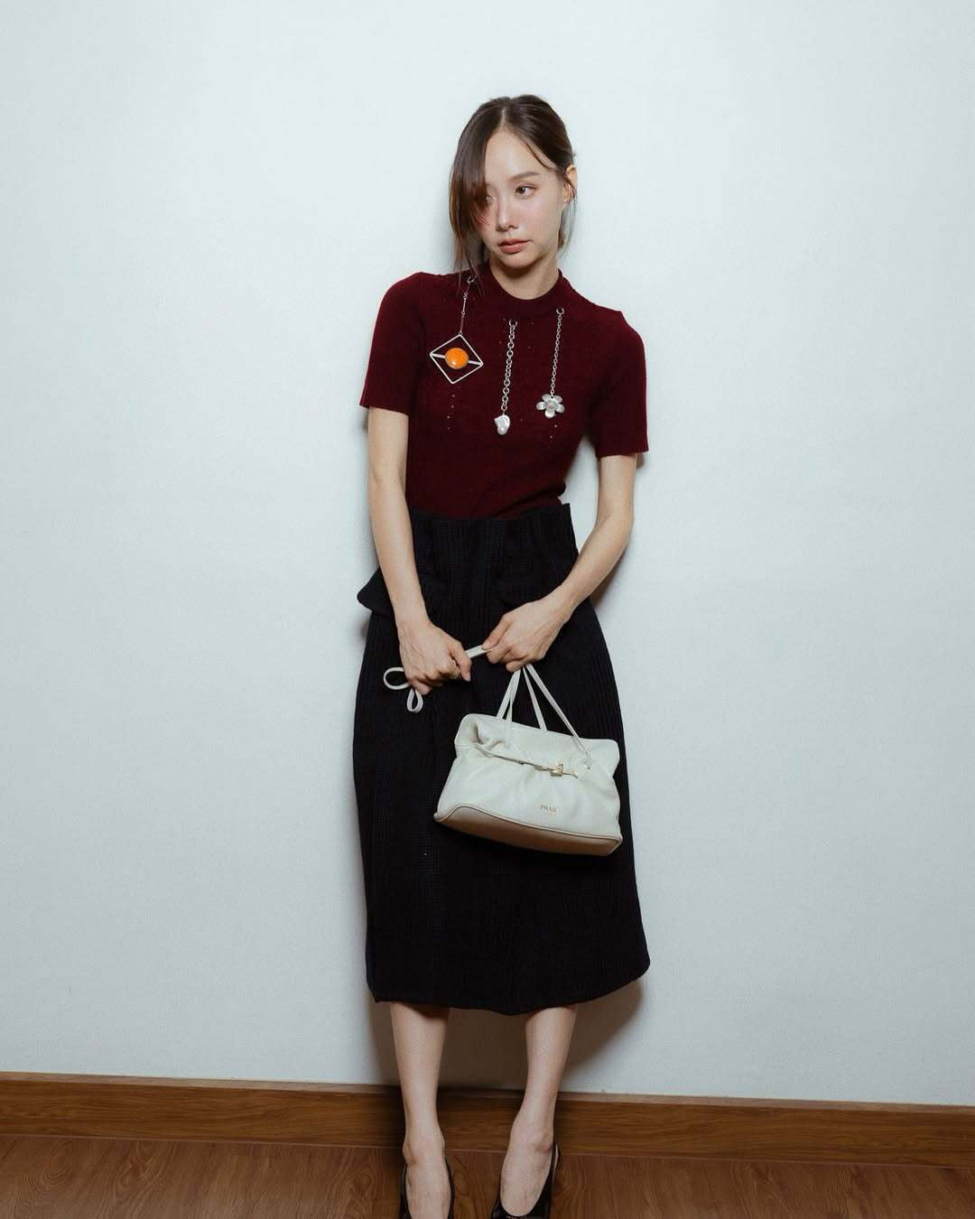 Pra 25fw sweater shirt