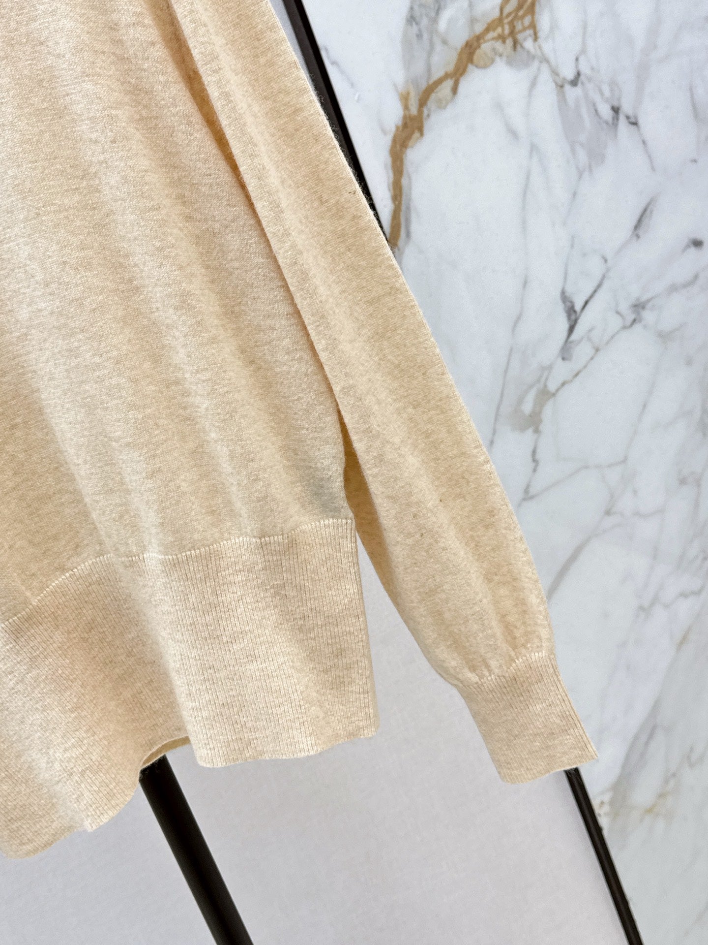 Loro 25fw wool sweater