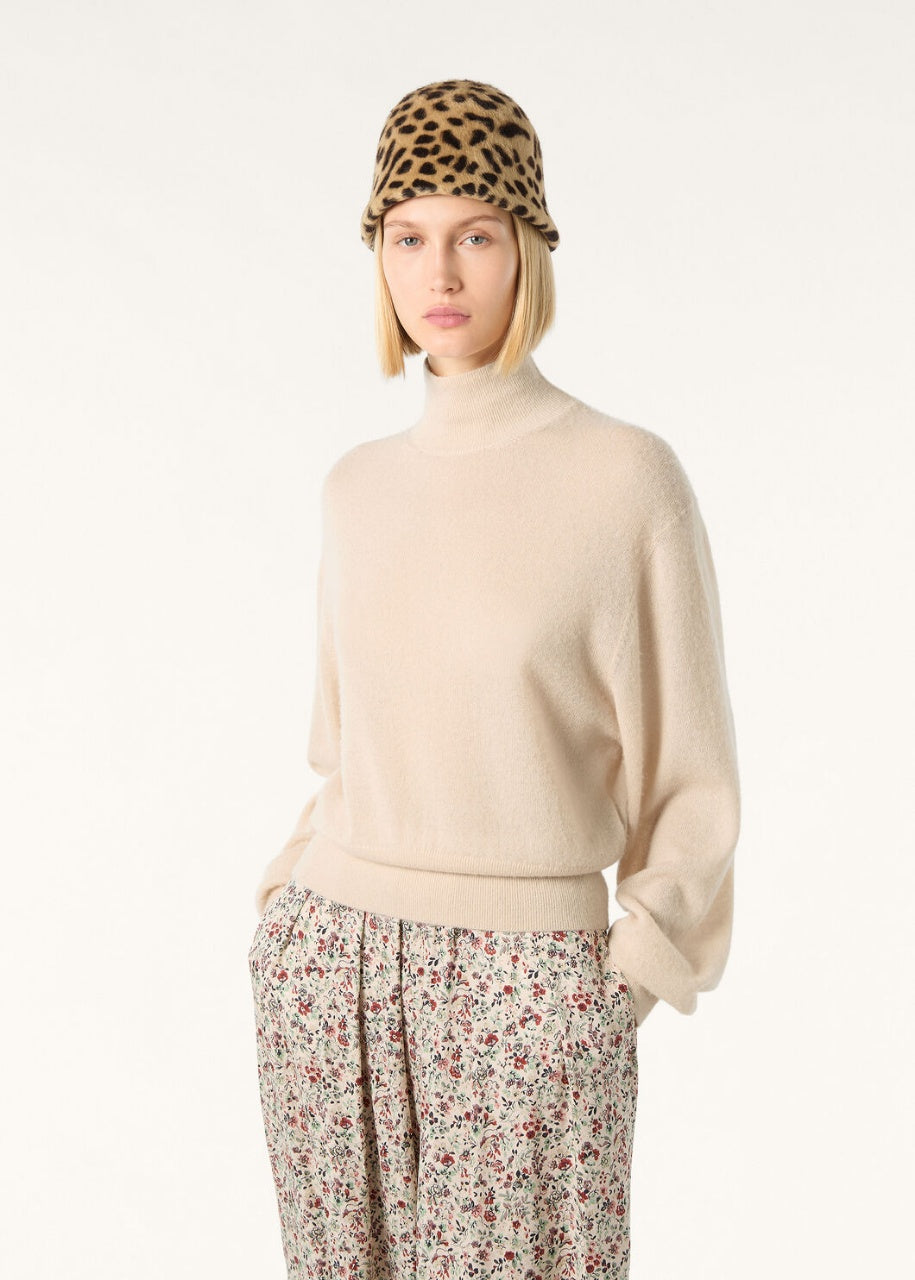 Loro 25fw wool sweater