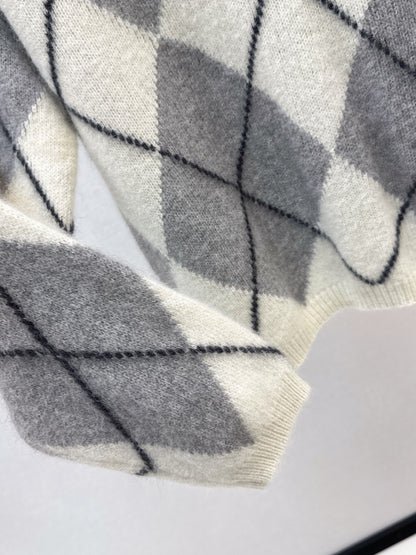 Loro 25fw plaid sweater