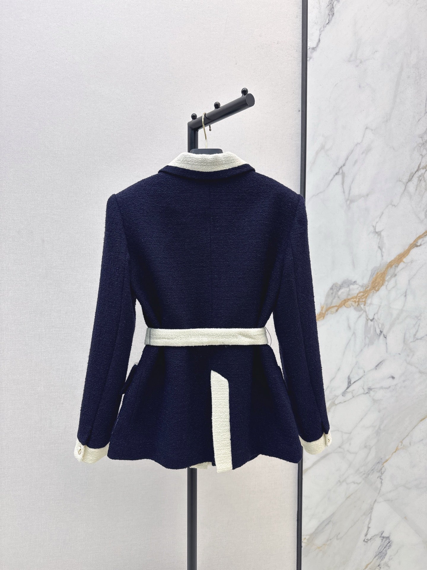 Vale 25fw jacket