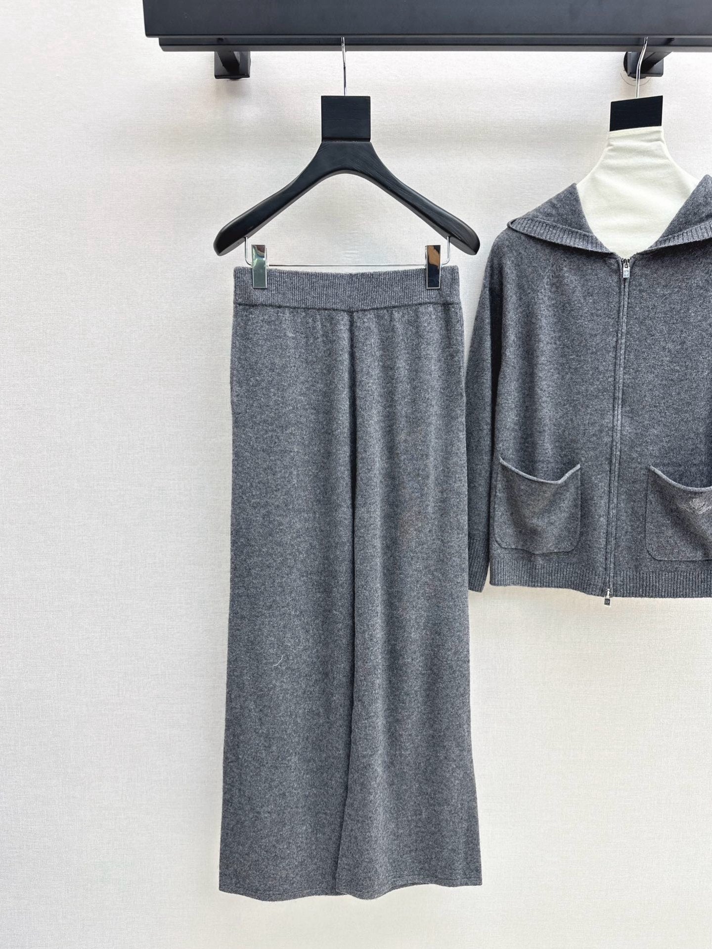 Loro 25fw cashmere suit