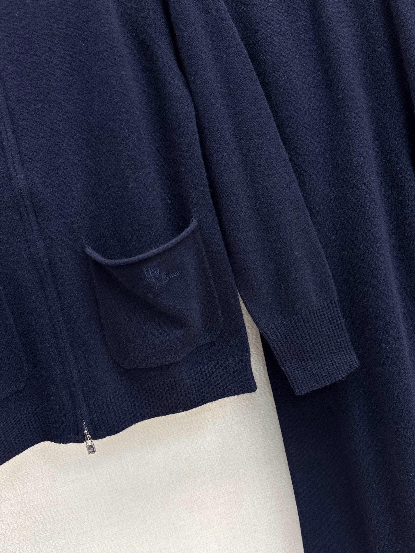 Loro 25fw cashmere suit