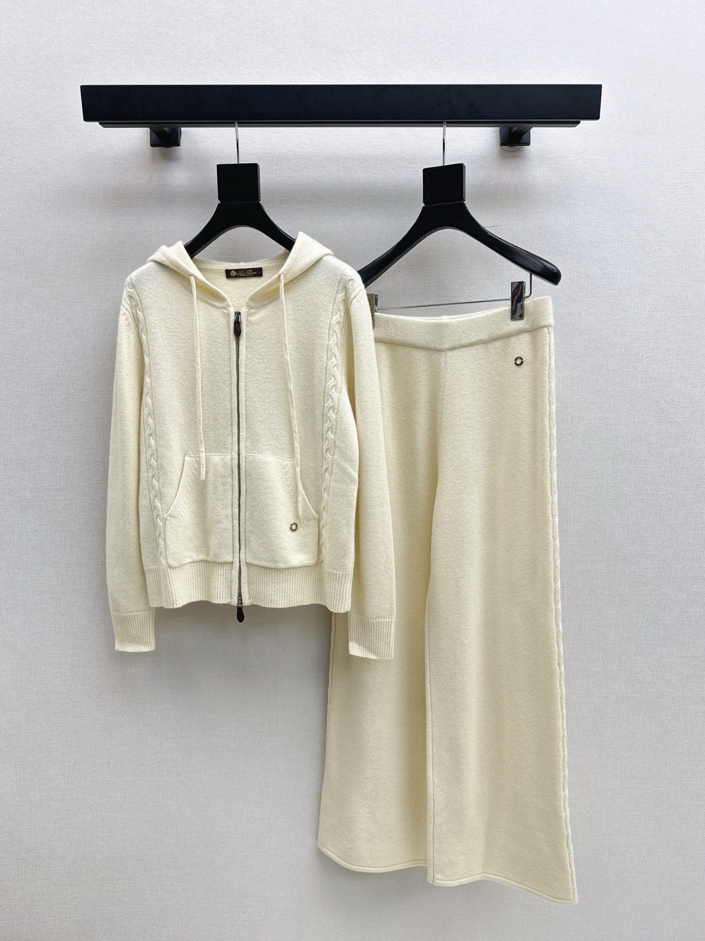 Loro 25fw cashmere suit