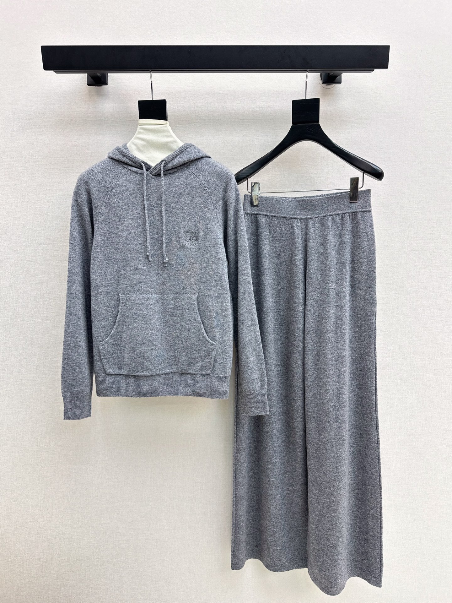 Loe 25fw knitting suit