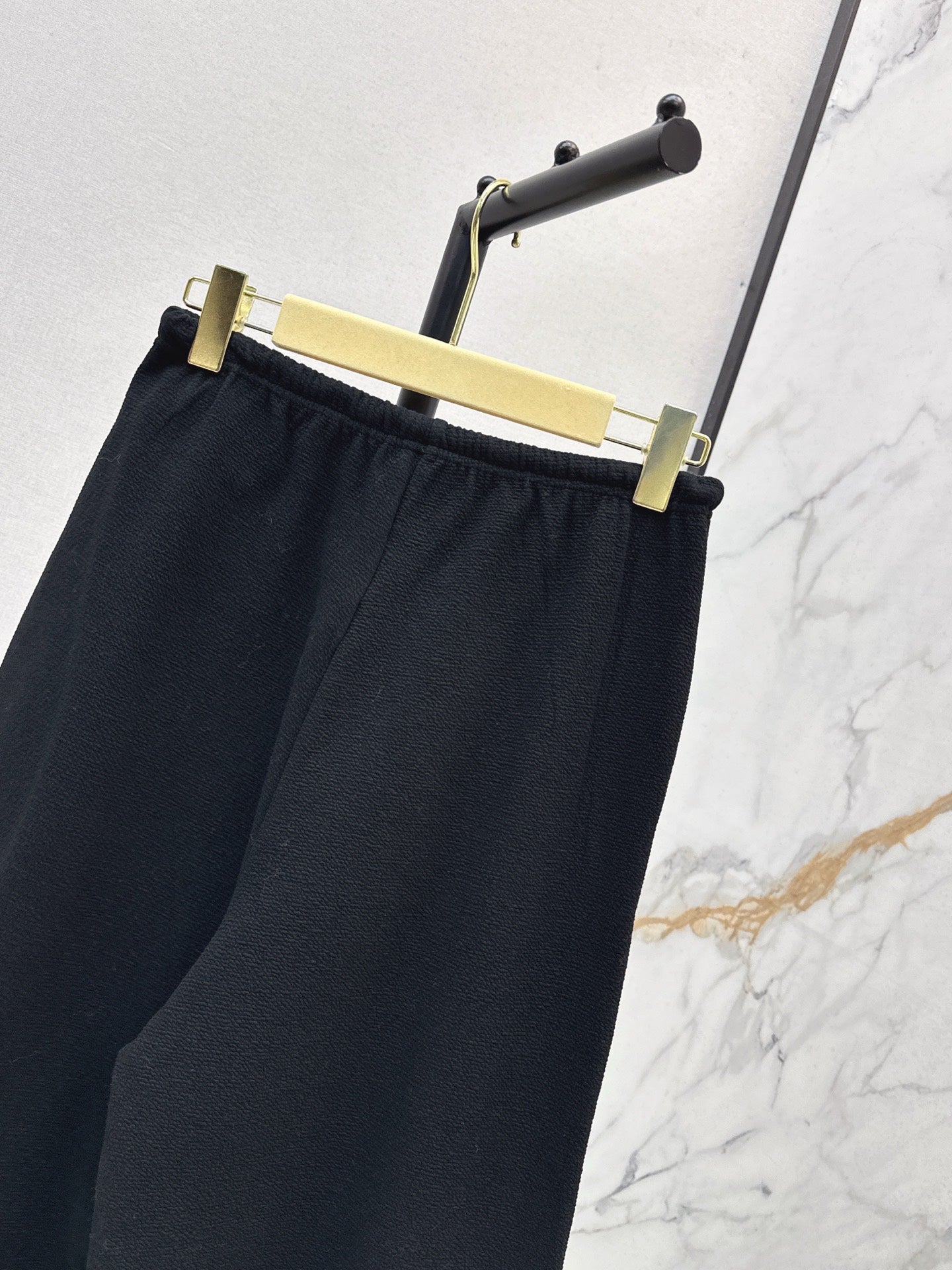 Miu 25fw sweatpants