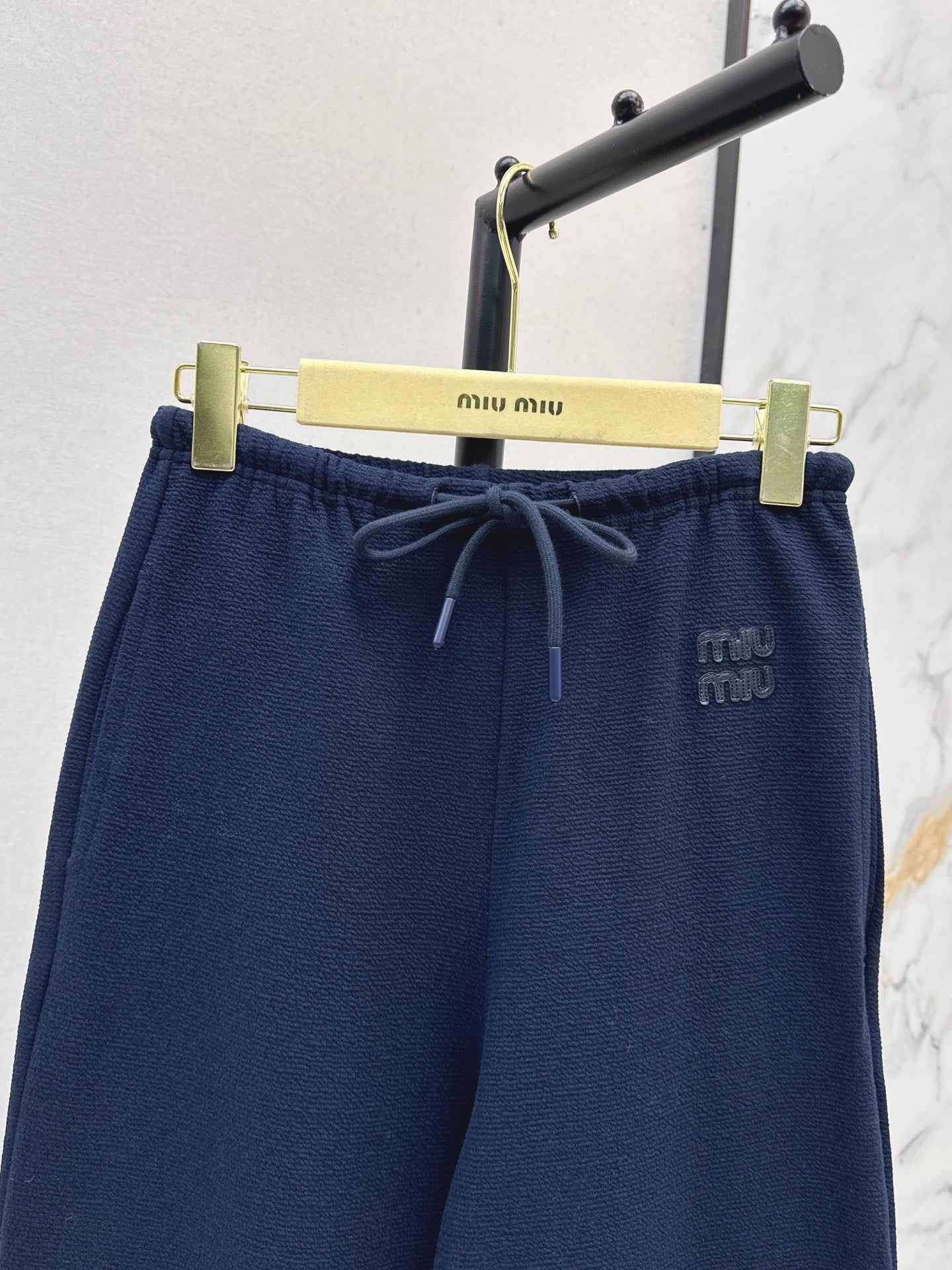 Miu 25fw sweatpants