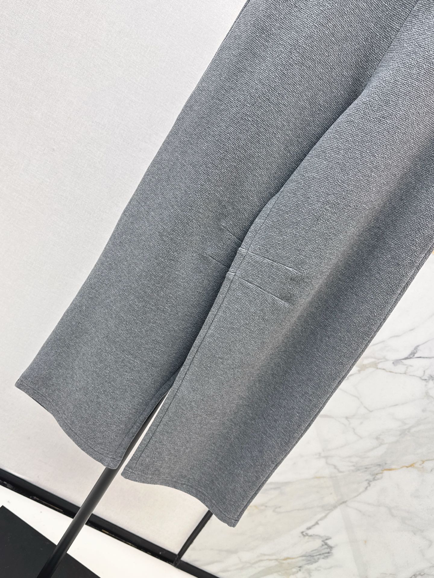 Miu 25fw sweatpants