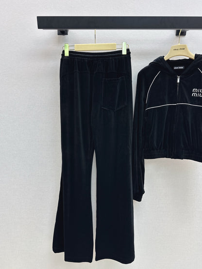 Miu 25fw velvet suit