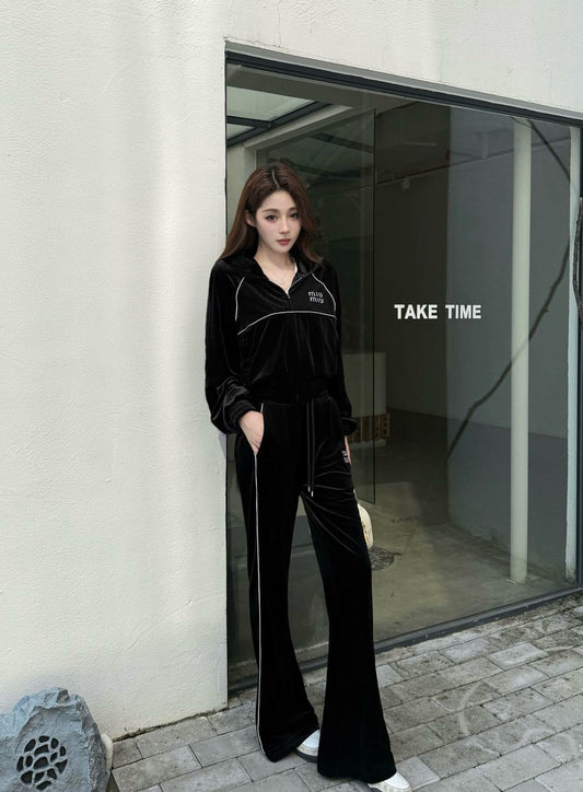 Miu 25fw velvet suit