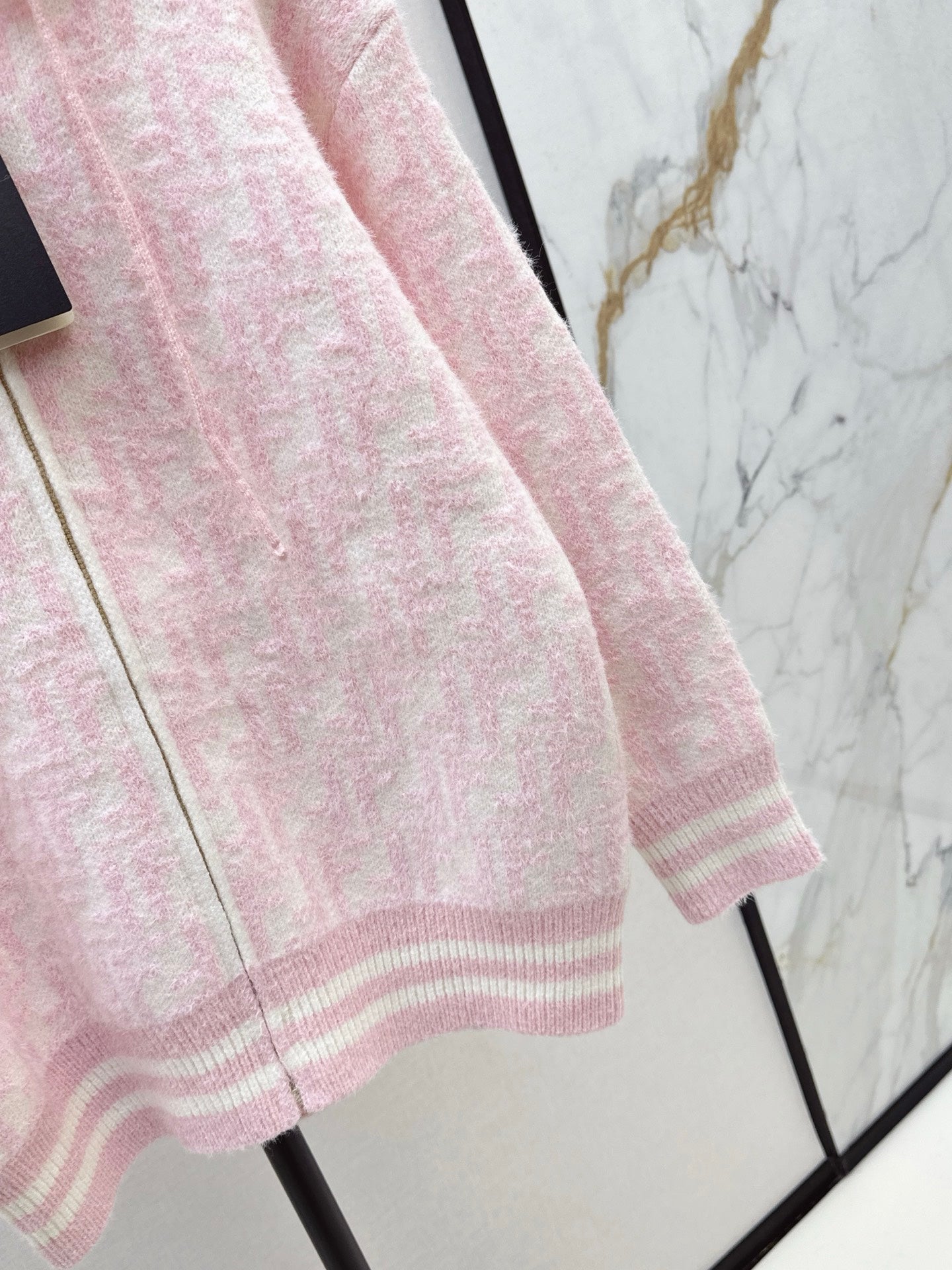 Fen 25fw hooded cardigan