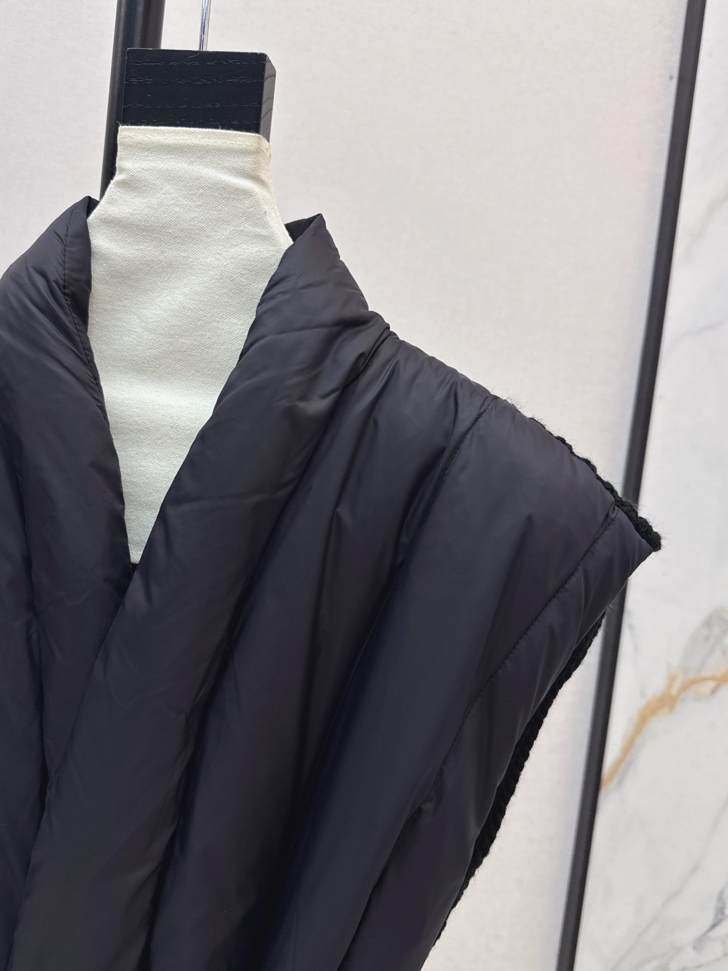 Max 25fw down vest