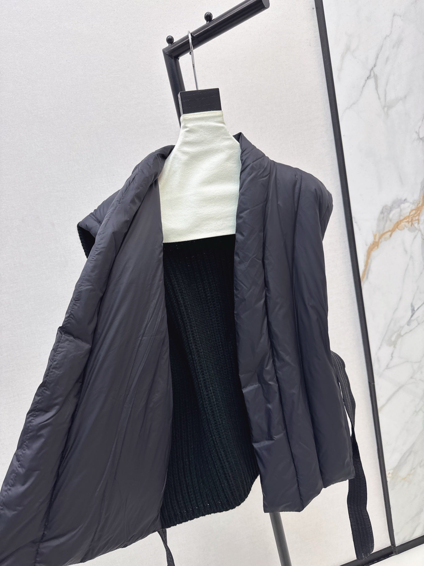 Max 25fw down vest