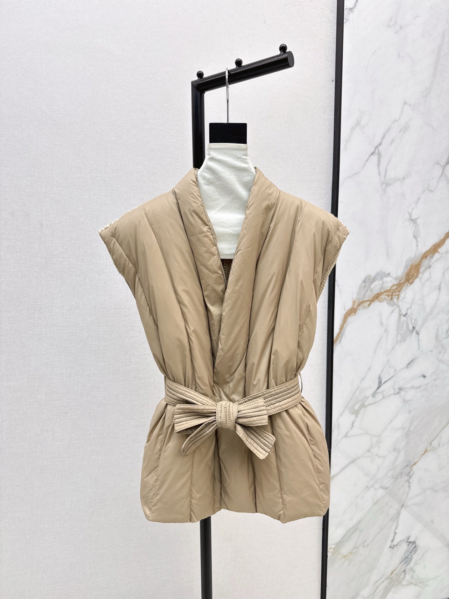 Max 25fw down vest
