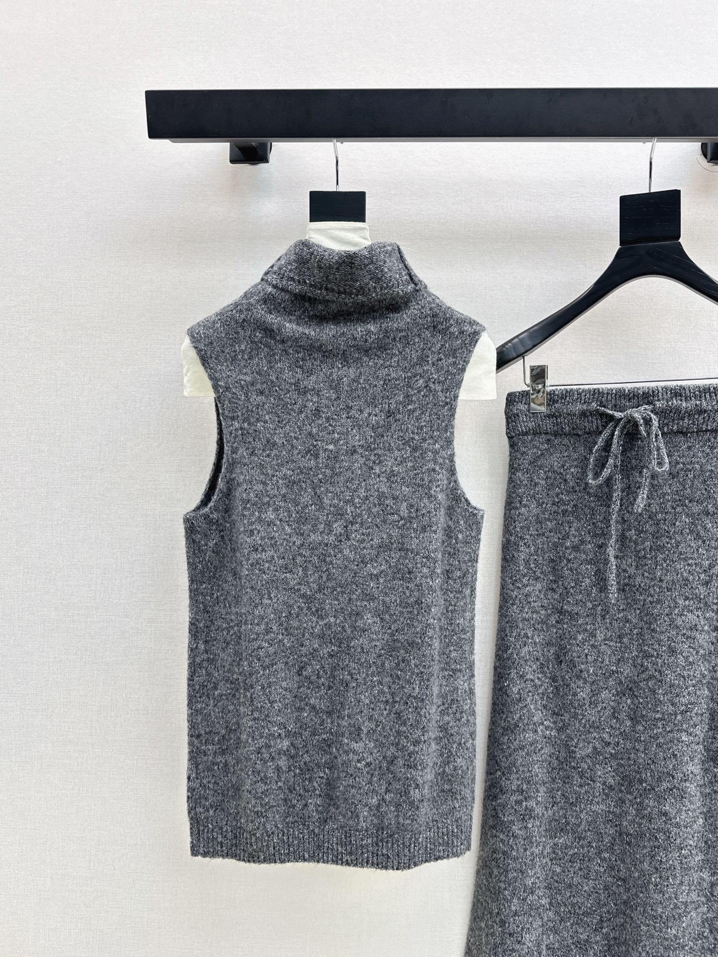 Loro 25fw sweater skirt set