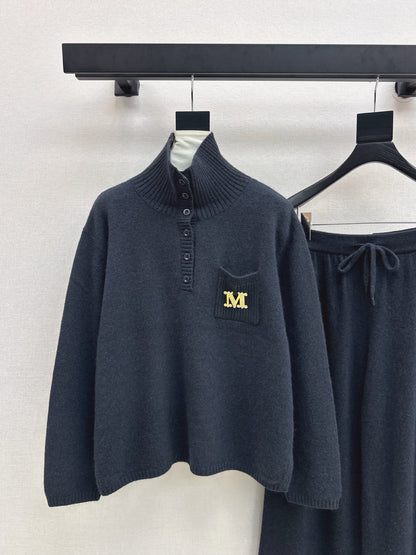 Max 25fw knitted suit