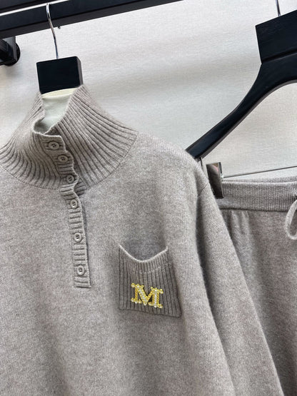 Max 25fw knitted suit