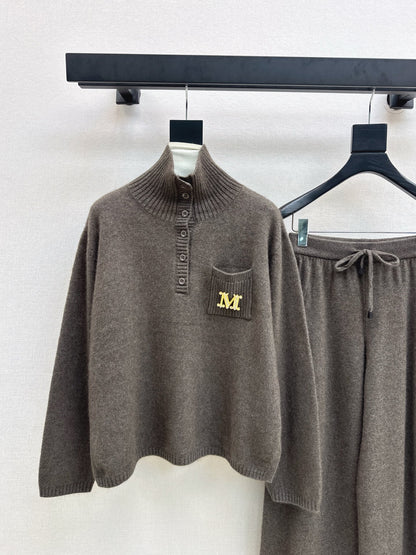 Max 25fw knitted suit
