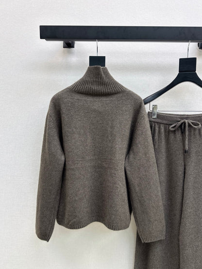 Max 25fw knitted suit